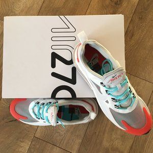 Nike W Air Max 270 React Size 9